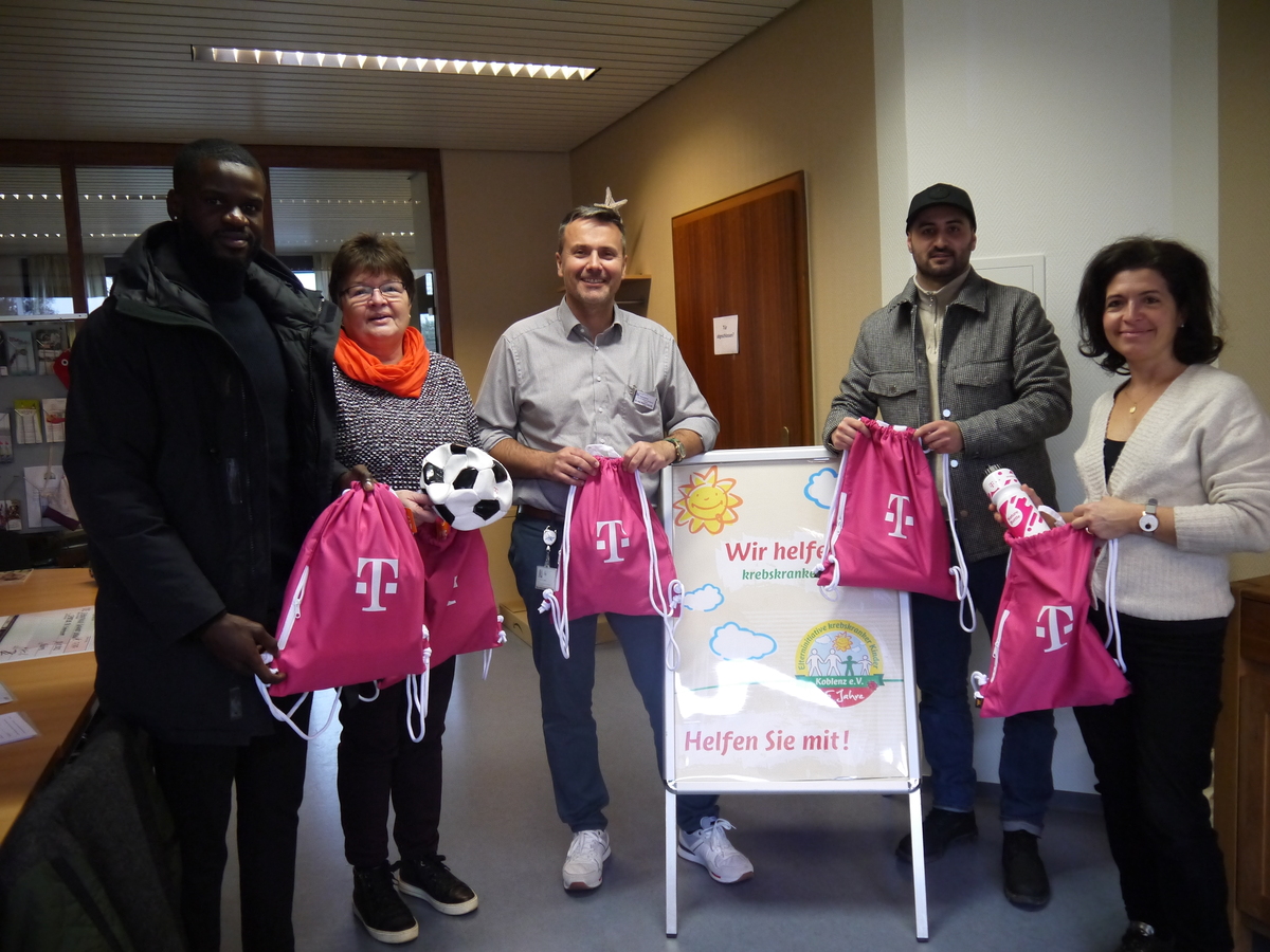 Bild 1 der Spende "Sportler für Kinderherzen" veranstalteten tolle Spendengala