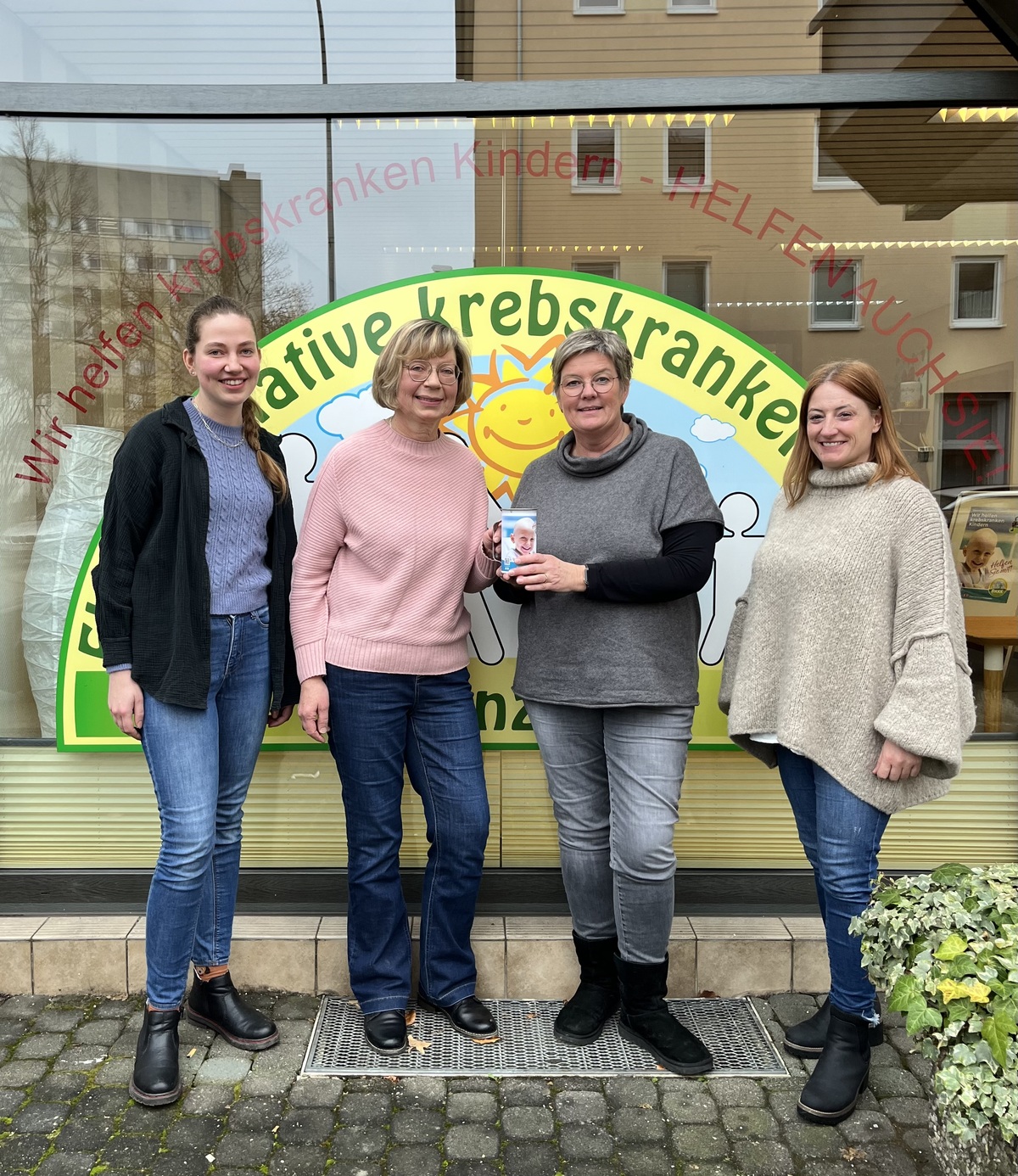 Poster Bild der Spende Kita Pusteblume Höhr-Grenzhausen sammelt für den guten Zweck